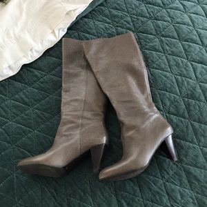 Banana Republic taupe leather boots